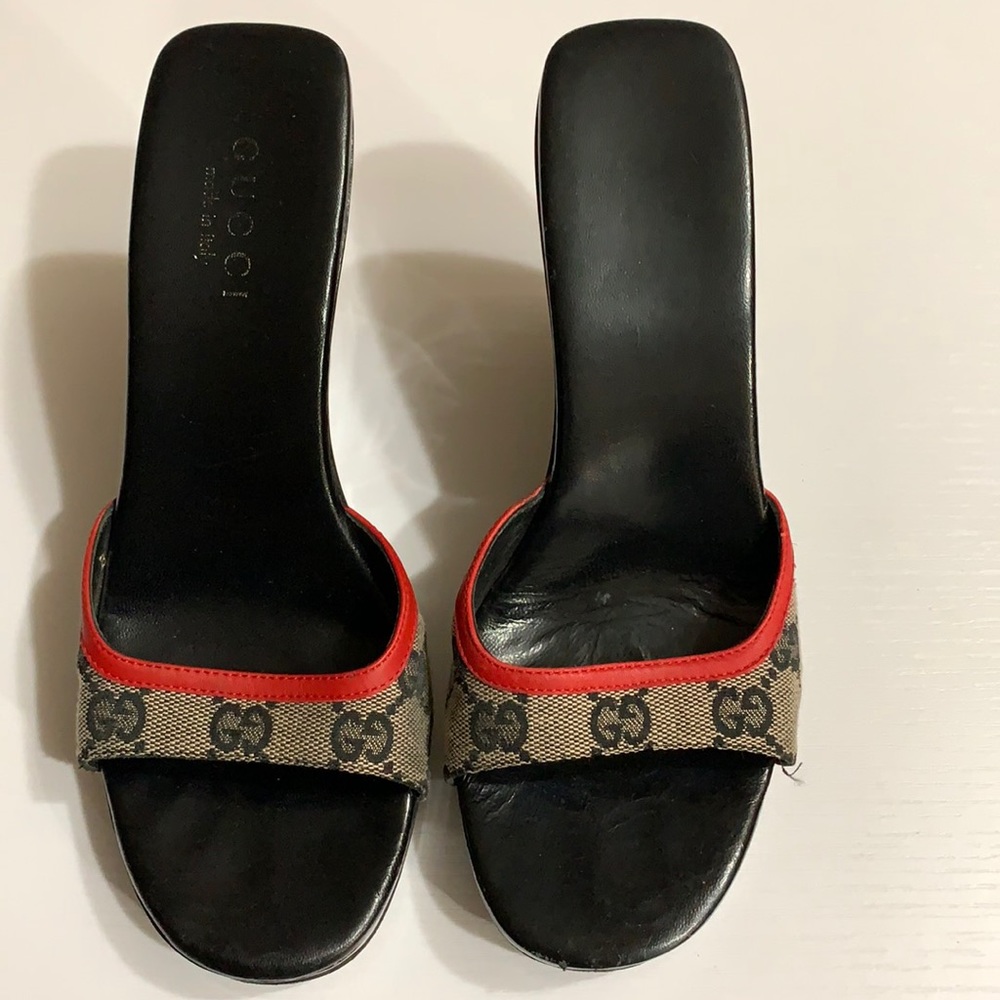Gucci wedge 7.5